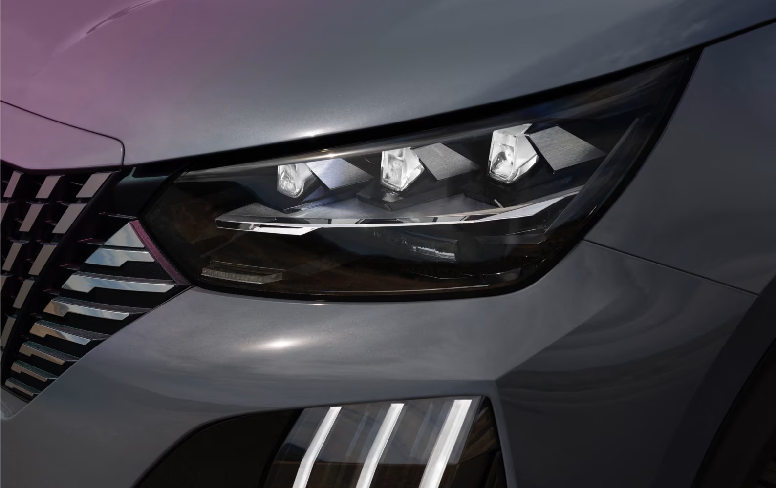 Close up of the front light on the Peugeot 2008